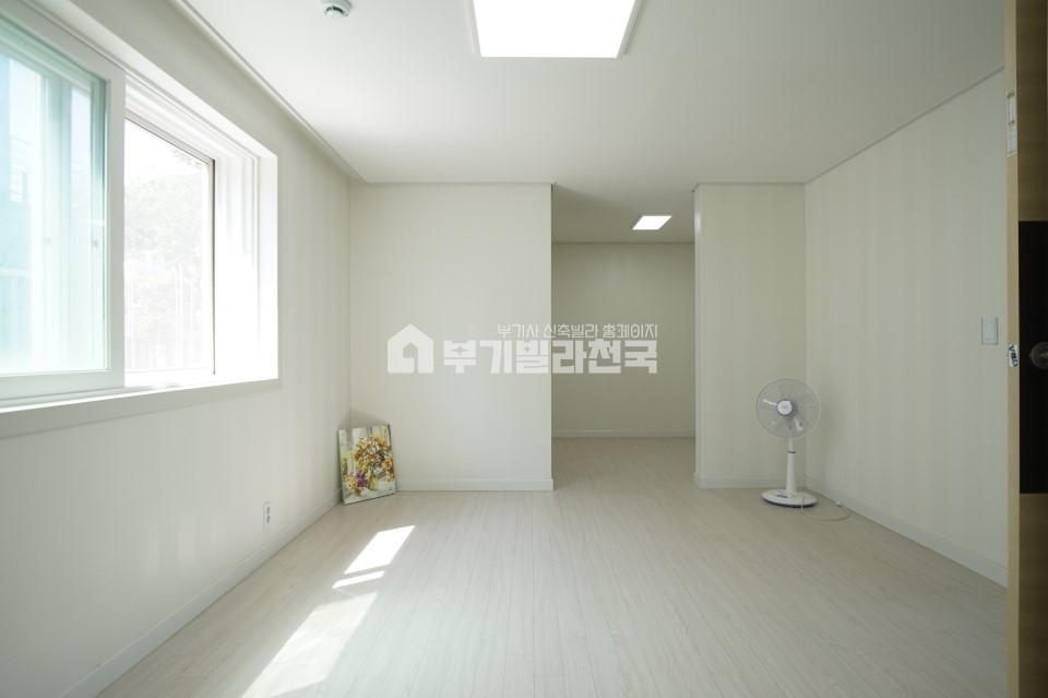 경기 성남분당구 판교동 ◈ 우수한 학군 ◈ 타운하우스 부럽지 않은 신축 쓰리룸~!!◈ 주거환경 쾌적◈ 분양 매물번호 14274 사진 7
