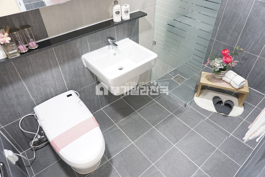 경기 용인수지구 동천동 ◈ 동천동 신축 ◈ 우수한 학군과 편의시설 풍부◈ 쾌적한 주거환경이라 너무 좋아요◈ 전세 매물번호 13888 사진 13