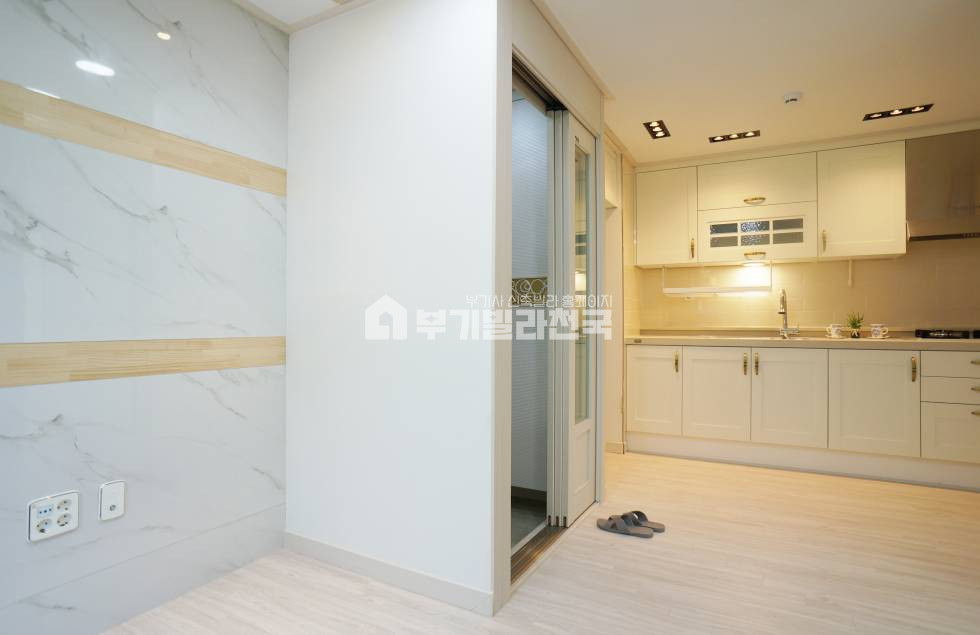 경기 성남분당구 야탑동 ◈ 오피스텔이 지겨우시다면 잘 빠진 구조 원룸+원거실 강력 추천합니다~!!! 분양 매물번호 14311 사진 4