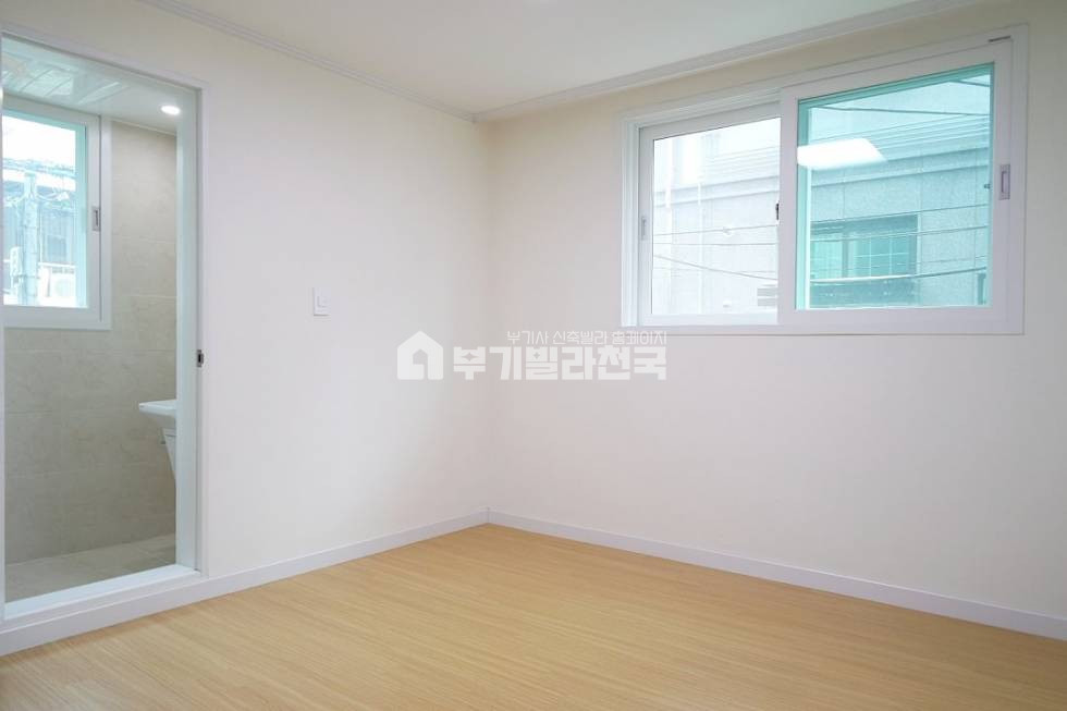 경기 성남분당구 구미동 ◈채광 최고~!!!◈ 넓게 잘빠진 신축 투룸◈신혼부부 강력 추천드립니다~!!◈ 분양 매물번호 14271 사진 6