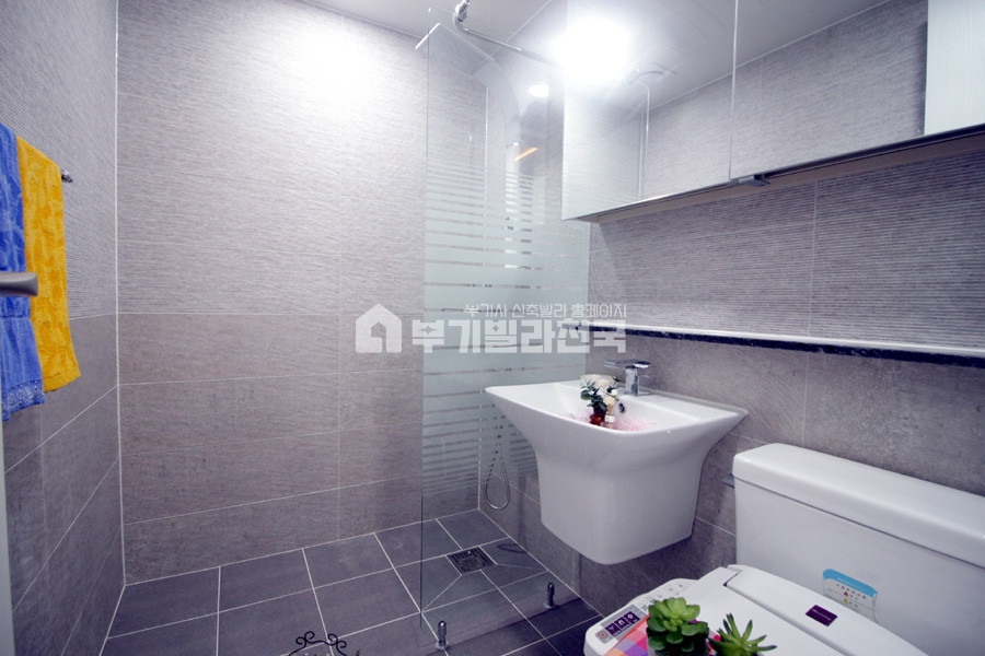 경기 용인수지구 동천동 ◈동천동◈멋드러진 4룸의 귀한 복층+나만의 테라스◈그림같은 집◈ 분양 매물번호 14008 사진 4