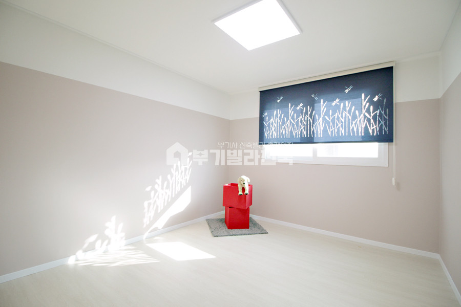 경기 성남분당구 정자동 ◈ 정자동 3룸 같은 2룸 ◈ 이건 뭐 ~ 그냥 감탄이 절로 나오는 매물이네요~ !! ◈ 분양 매물번호 15239 사진 4