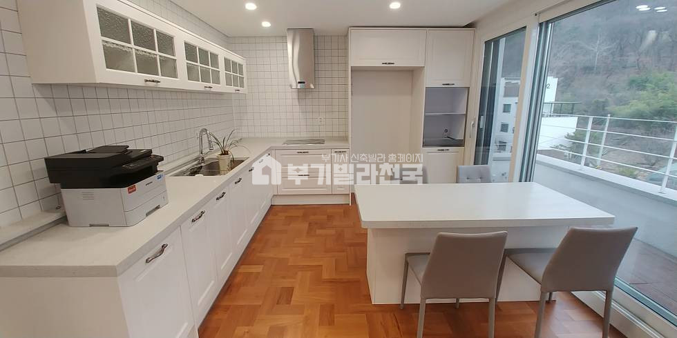 경기 용인수지구 고기동 ◈ 전원주택같은 느낌 물씬 풍기는 고기동 신축 3룸 ◈ 테라스에서 바베큐 파티 어떠세요??◈ 분양 매물번호 15350 사진 3