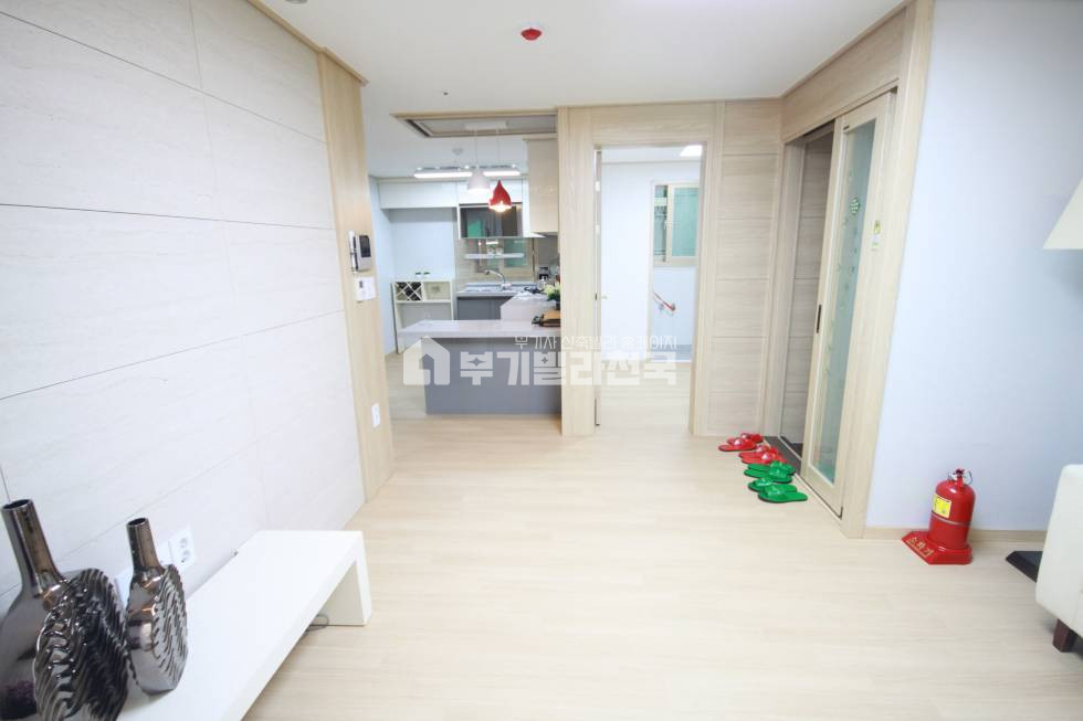 경기 용인수지구 신봉동 ◈ 신봉동 깔끔한 신축 3룸 하나 보시고 가세요^^ ◈ 클릭 한번에 내집 마련이 현실로~!◈ 분양 매물번호 15383 사진 3