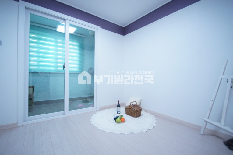 서울 강서구 외발산동 시원 시원하게 잘 지은 3룸!! 반듯한 구조의 높은 퀄리티를 자랑하는 완벽한 마감!! 여기저기 하자보수 하느라고 수고할 일이 없습니다!! 분양 매물번호 15444 사진 7