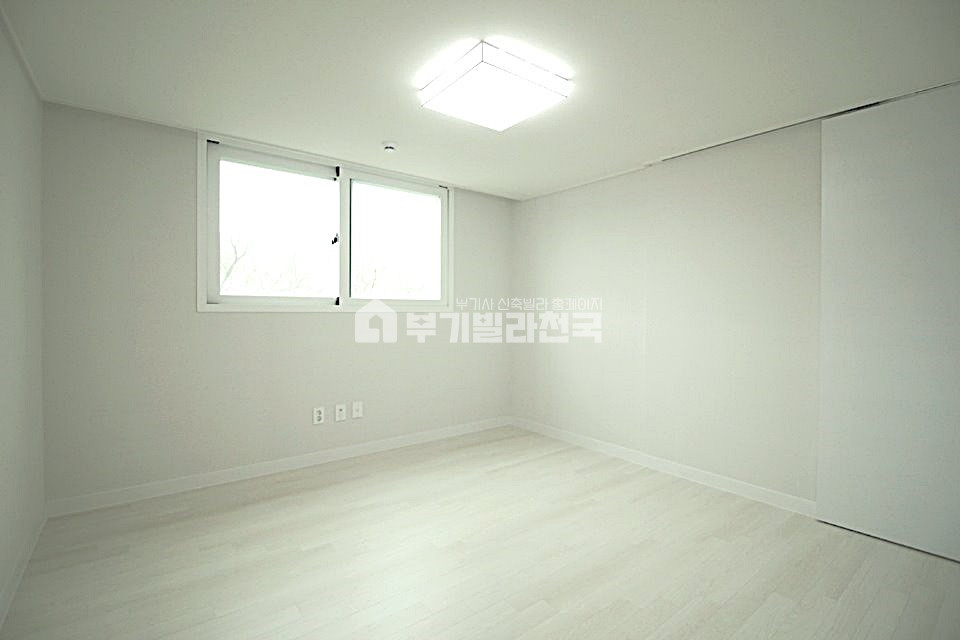 경기 광주시 오포읍 ♥대단지 고급타운하우스♥분당 초근접♥3bay 아파트형 대단지 신축♥깔끔한 인테리어와 채광이 아주 훌륭한 집♥ 분양 매물번호 10386 사진 6