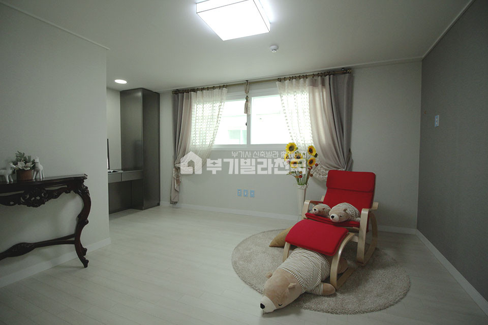 경기 광명시 소하동 ▣ 소하동 신축 3룸 ▣ 양창으로 개방감 좋은 완벽한 인테리어 ▣ 신혼부부 추천 드려요~!! ▣ 분양 매물번호 15583 사진 6